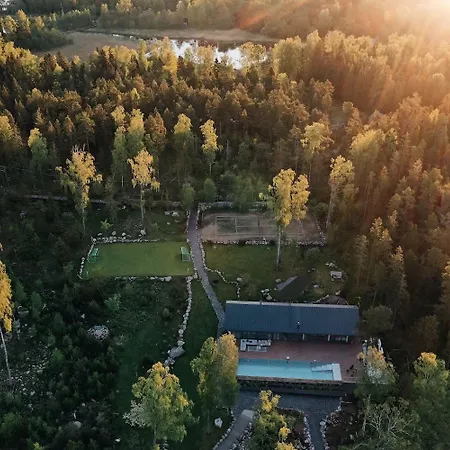 Hideout - Loevoe * Espoo