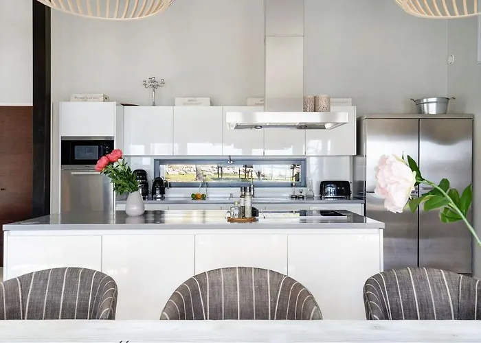 Hideout - Loevoe 艾斯堡